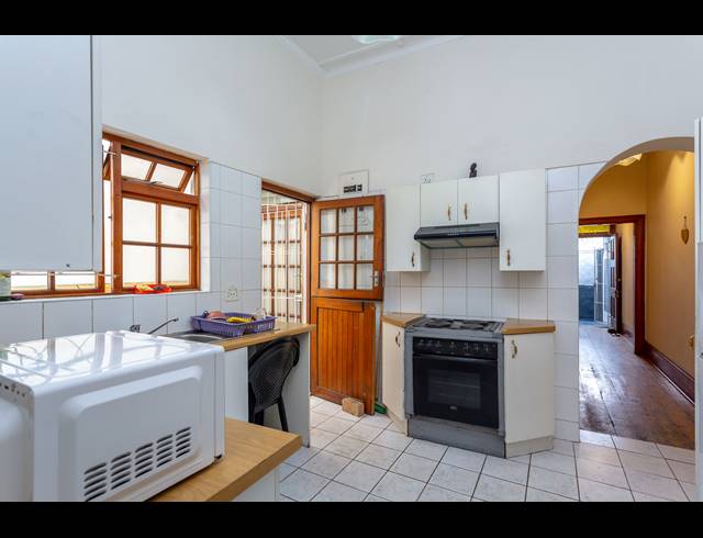 2 BEDROOM FREEHOLD FOR SALE IN OBSERVATORY